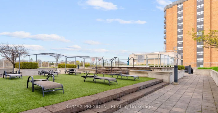 1101-3865 Lake Shore Boulevard W, Toronto, ON, M8W 1R4 - 33