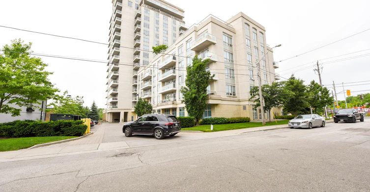 1101-3865 Lake Shore Boulevard W, Toronto, ON, M8W 1R4 - 3