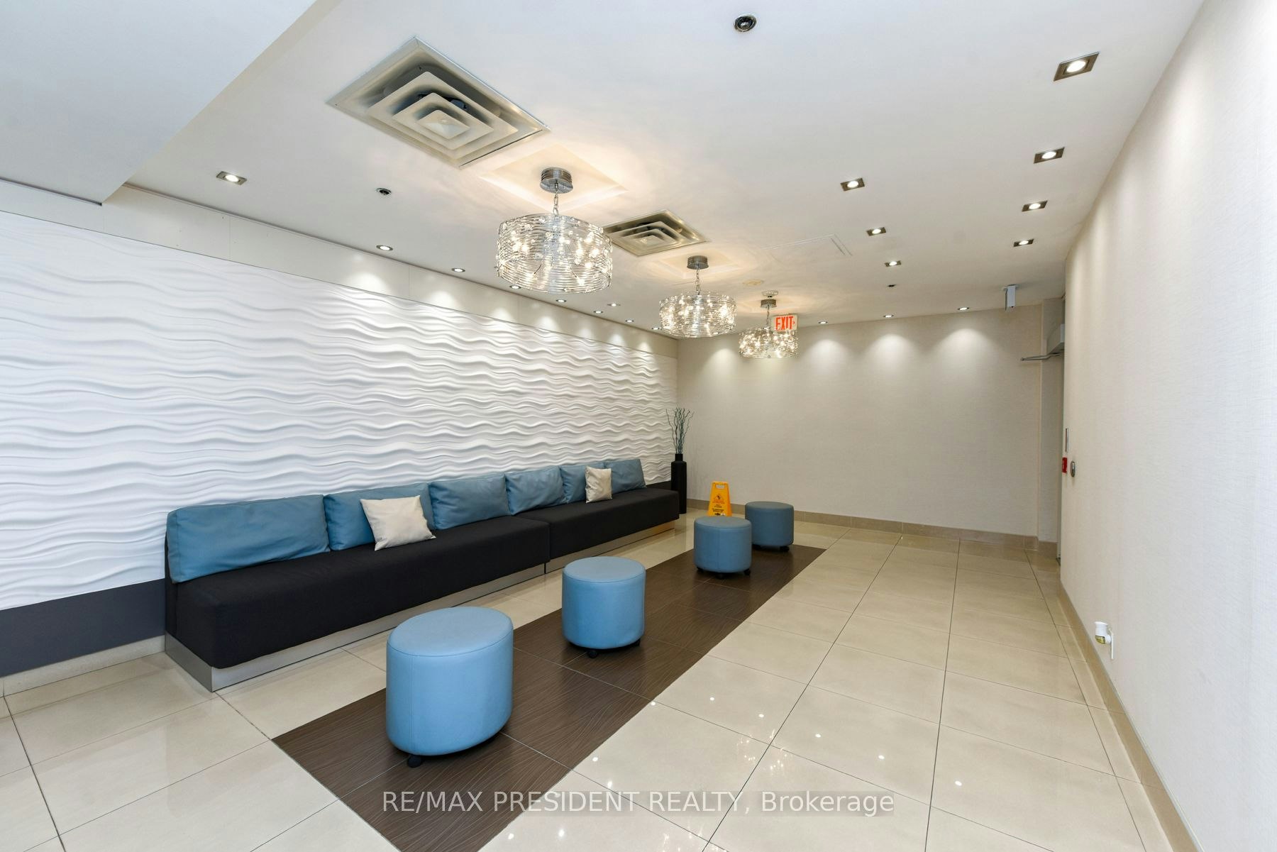 1101-3865 Lake Shore Boulevard W, Toronto, ON, M8W 1R4 - 6
