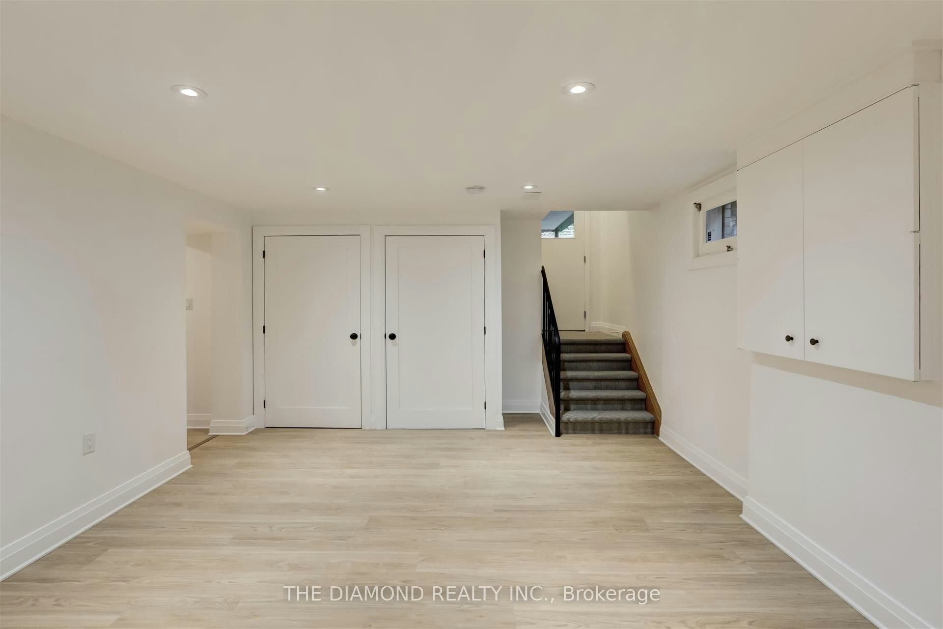 15 Government Road, Toronto, ON, M8X 1V7 - 25