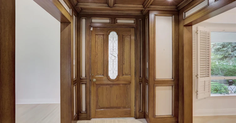 15 Government Road, Toronto, ON, M8X 1V7 - 8