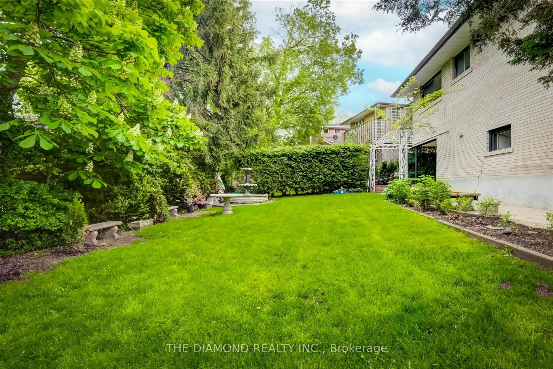 15 Government Road, Toronto, ON, M8X 1V7 - 29