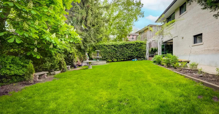 15 Government Road, Toronto, ON, M8X 1V7 - 29