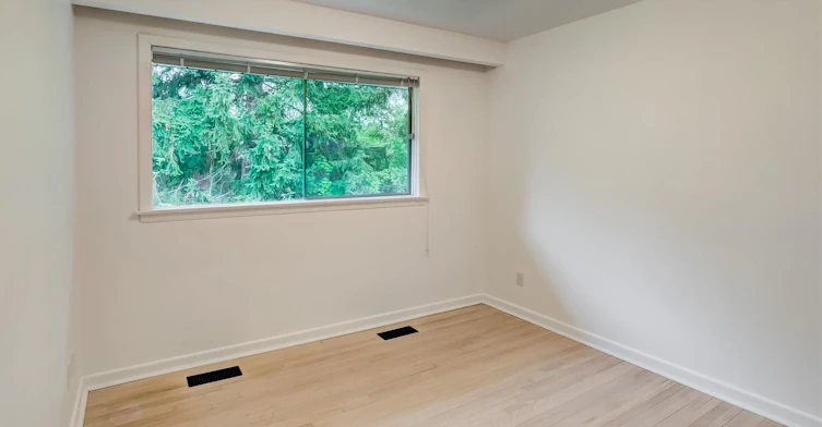 15 Government Road, Toronto, ON, M8X 1V7 - 21