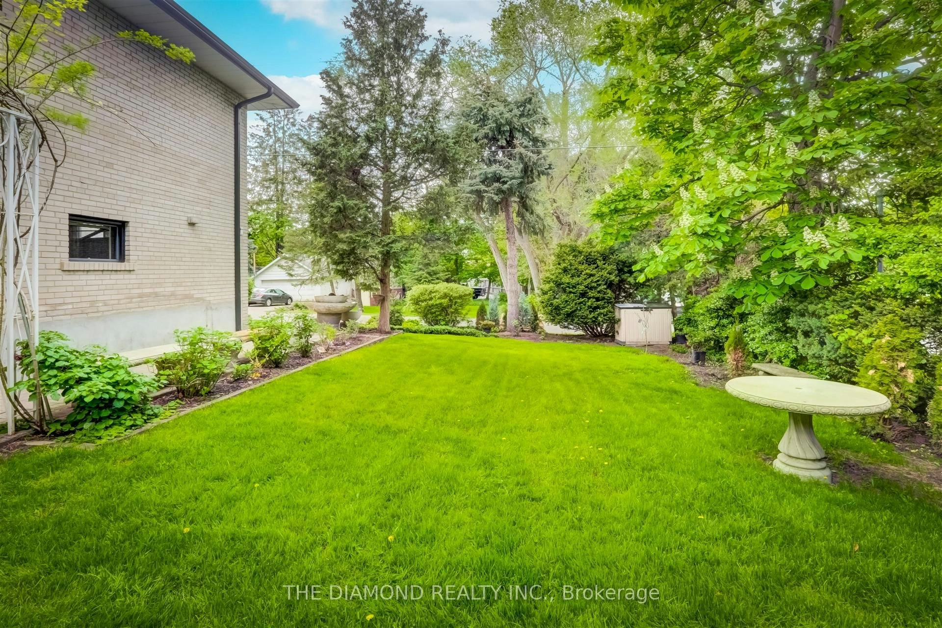 15 Government Road, Toronto, ON, M8X 1V7 - 30