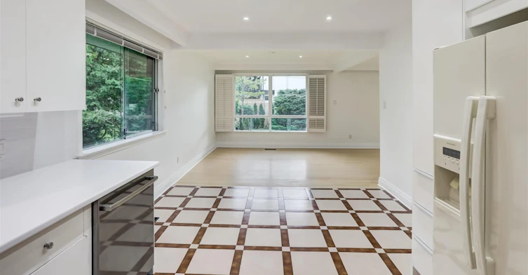 15 Government Road, Toronto, ON, M8X 1V7 - 18