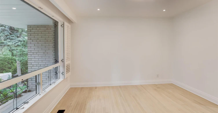 15 Government Road, Toronto, ON, M8X 1V7 - 11