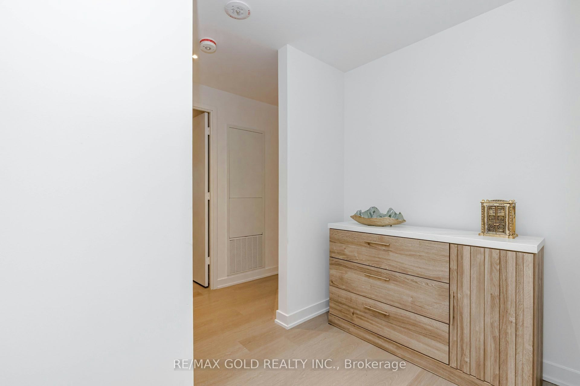 4408-448 Burnhamthorpe Road, Mississauga, ON, L5B 0R4 - 13