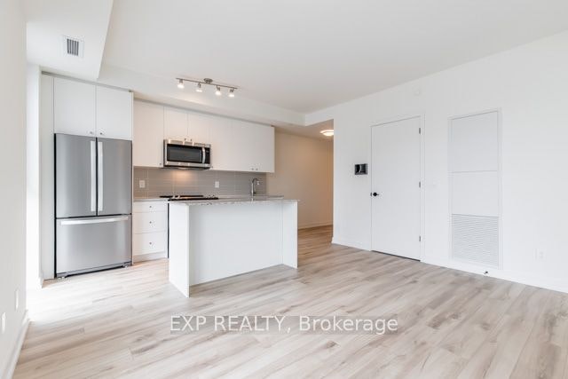 305-335 Wheat Boom Drive, Oakville, ON, L6H 7Y1 - 9