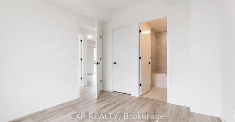 305-335 Wheat Boom Drive, Oakville, ON, L6H 7Y1 - 32