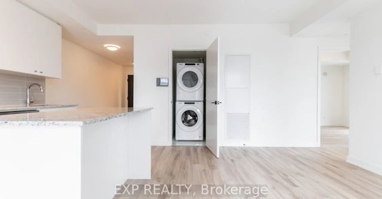 305-335 Wheat Boom Drive, Oakville, ON, L6H 7Y1 - 21