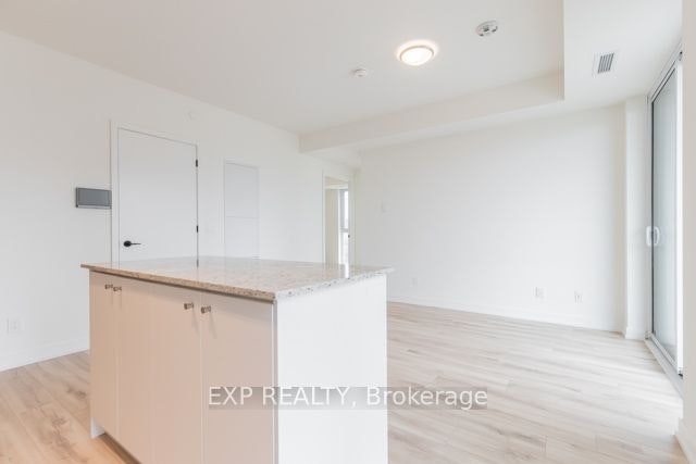 305-335 Wheat Boom Drive, Oakville, ON, L6H 7Y1 - 16