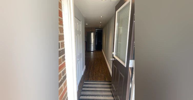 3083 Rymal Road, Mississauga, ON, L4Y 3B4 - 3