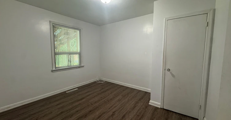 656 Browns Line, Toronto, ON, M8W 3V6 - 7