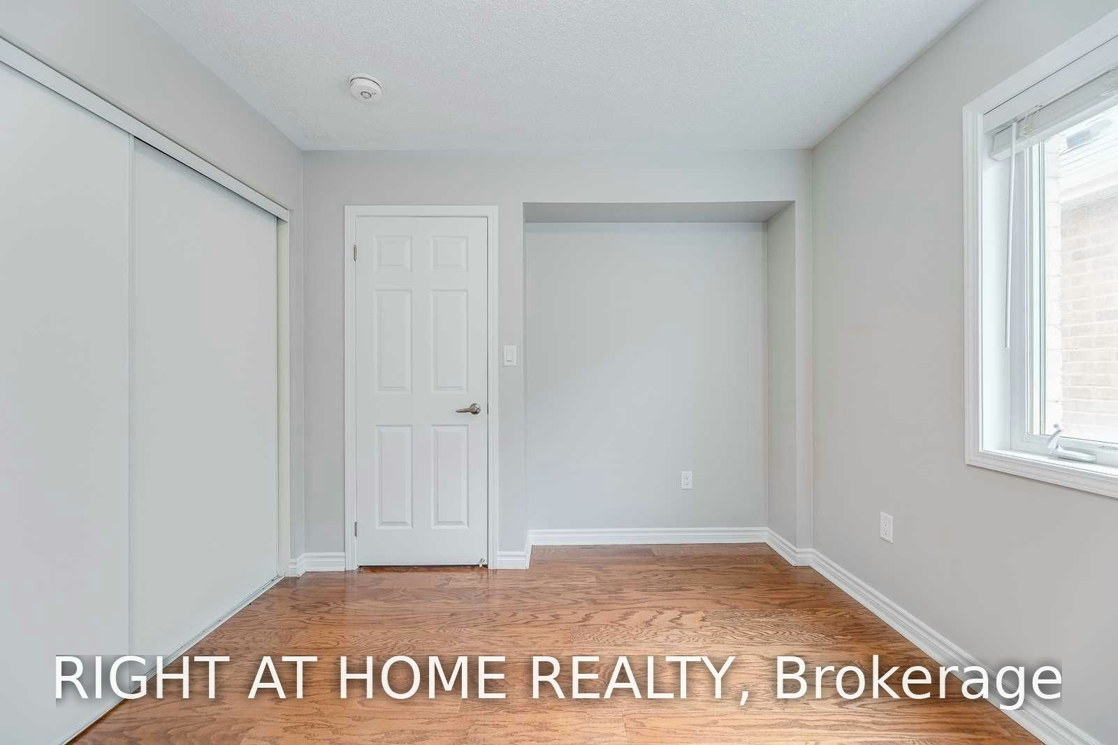Upper-455 Clarkson Gate, Milton, ON, L9E 0B7 - 32