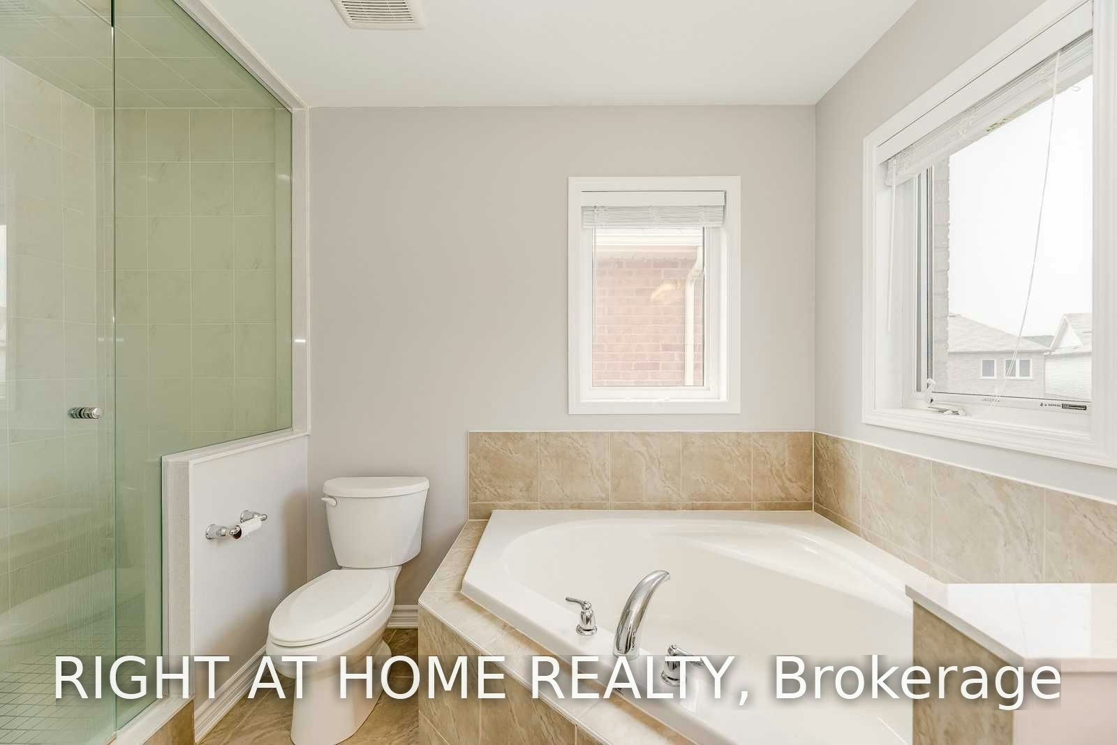 Upper-455 Clarkson Gate, Milton, ON, L9E 0B7 - 25