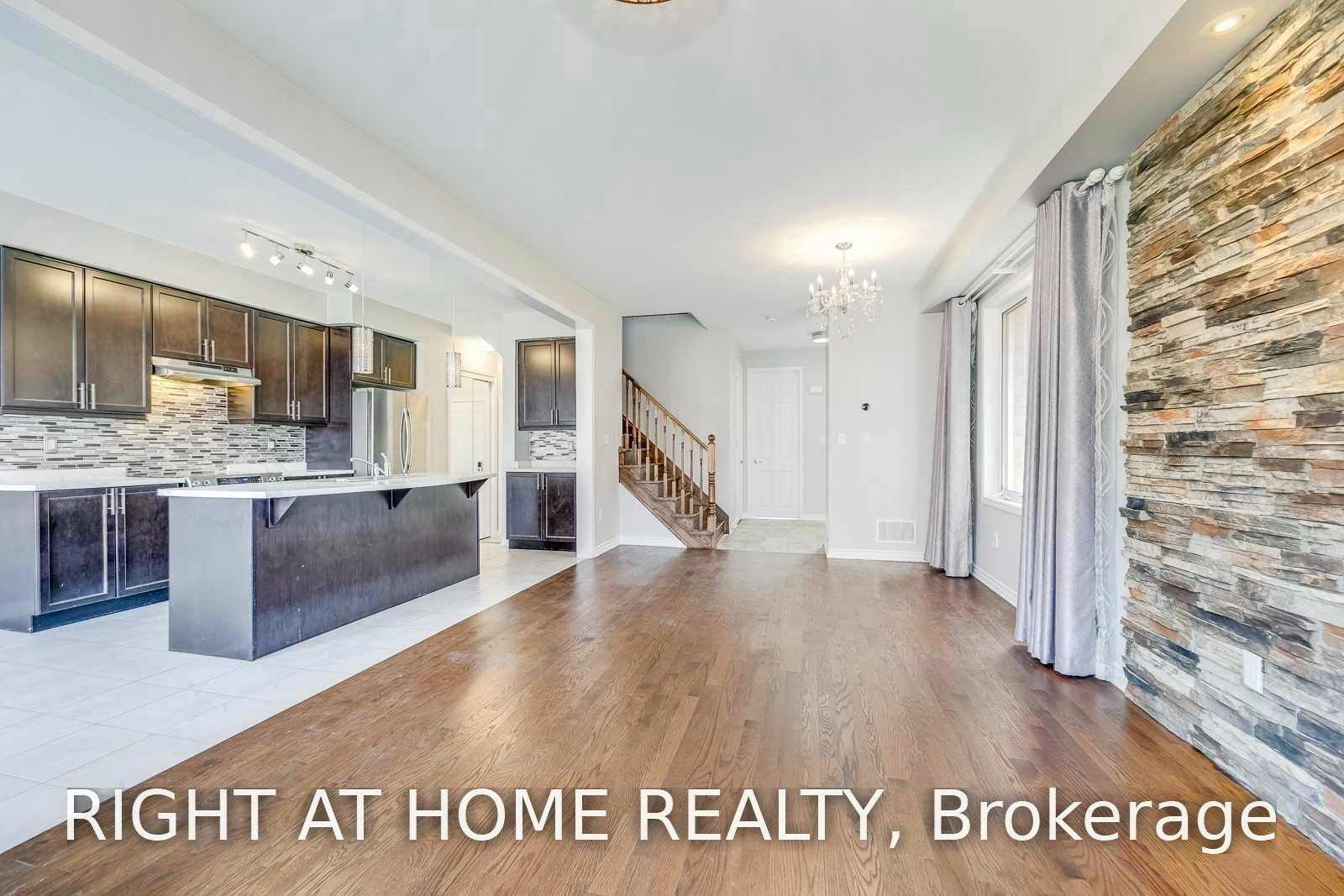 Upper-455 Clarkson Gate, Milton, ON, L9E 0B7 - 11