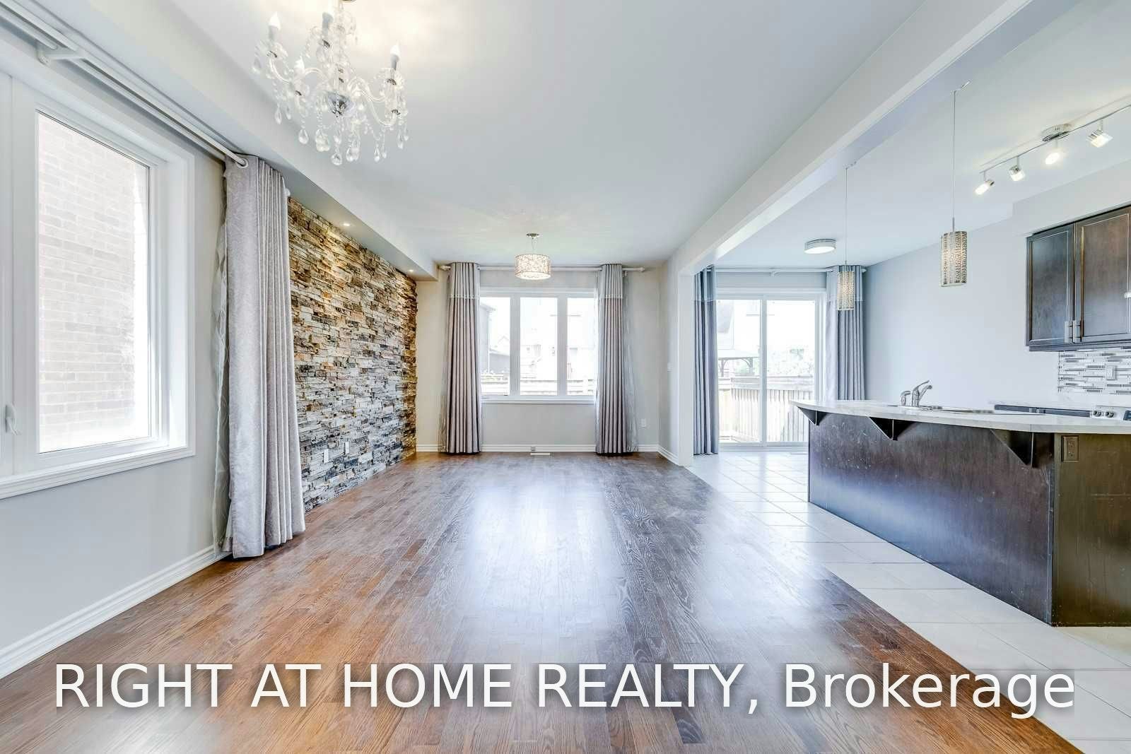 Upper-455 Clarkson Gate, Milton, ON, L9E 0B7 - 5