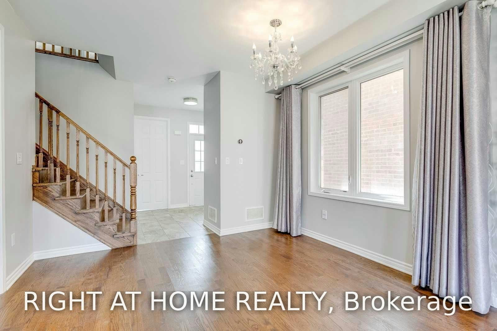 Upper-455 Clarkson Gate, Milton, ON, L9E 0B7 - 8