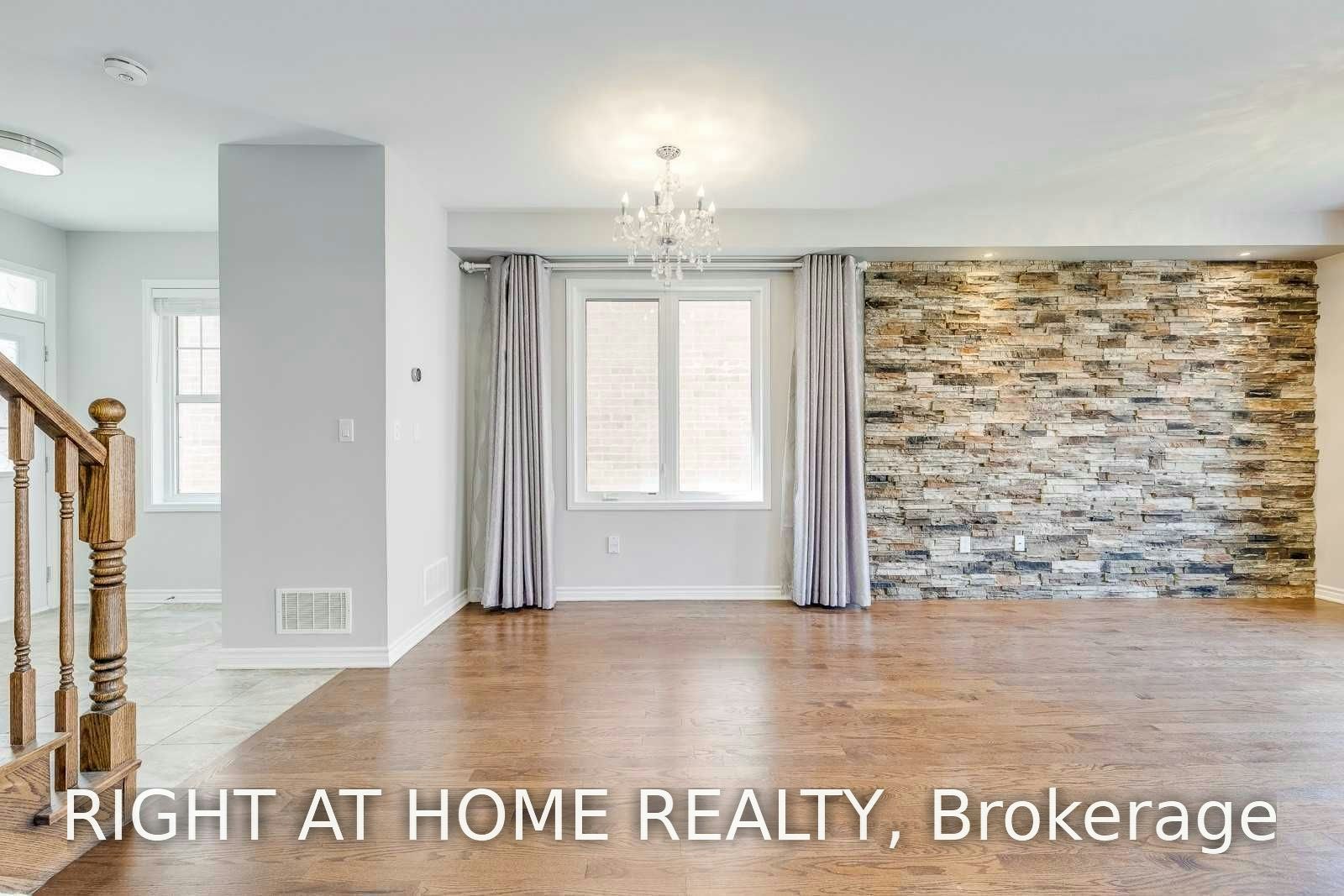 Upper-455 Clarkson Gate, Milton, ON, L9E 0B7 - 7