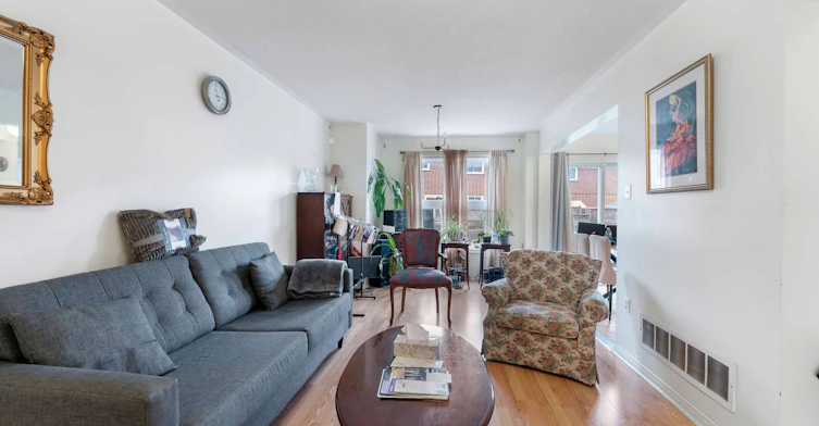 26 Mattari Court, Toronto, ON, M9W 7C6 - 6