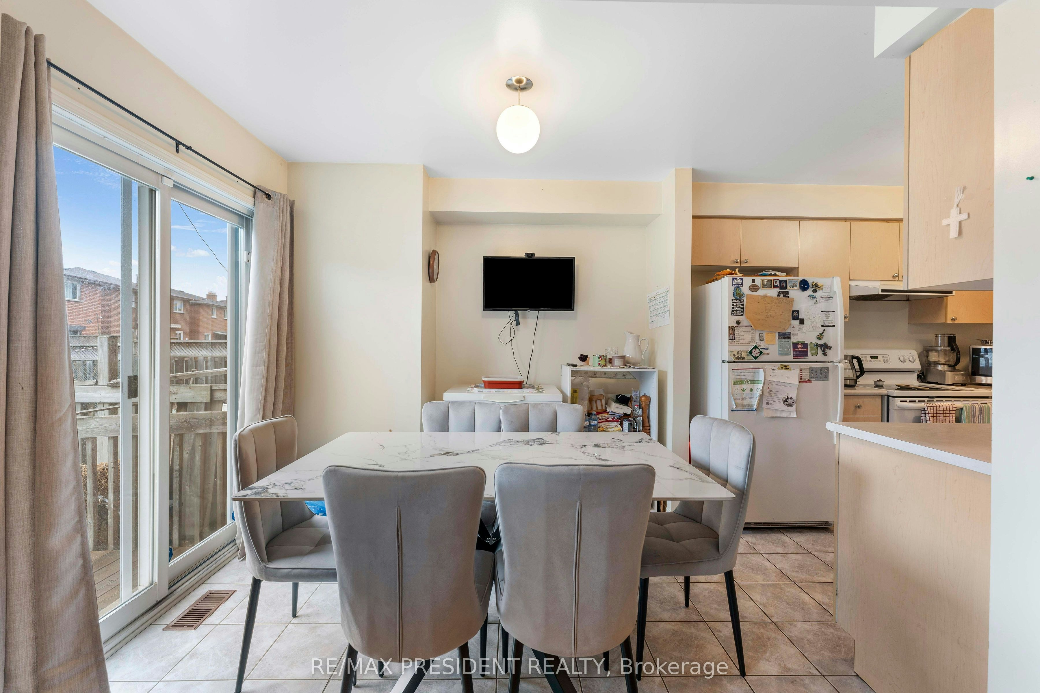 26 Mattari Court, Toronto, ON, M9W 7C6 - 14