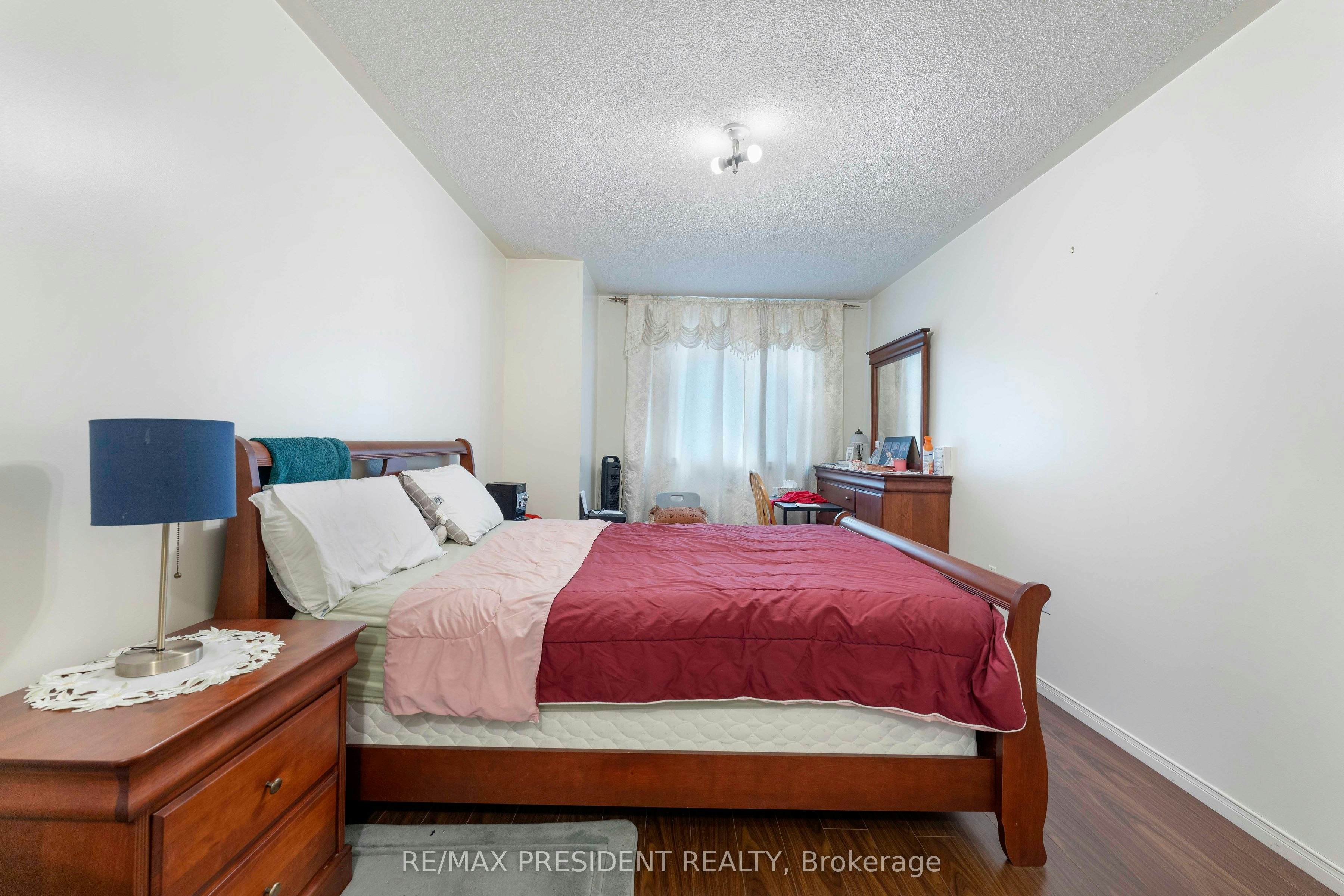 26 Mattari Court, Toronto, ON, M9W 7C6 - 18