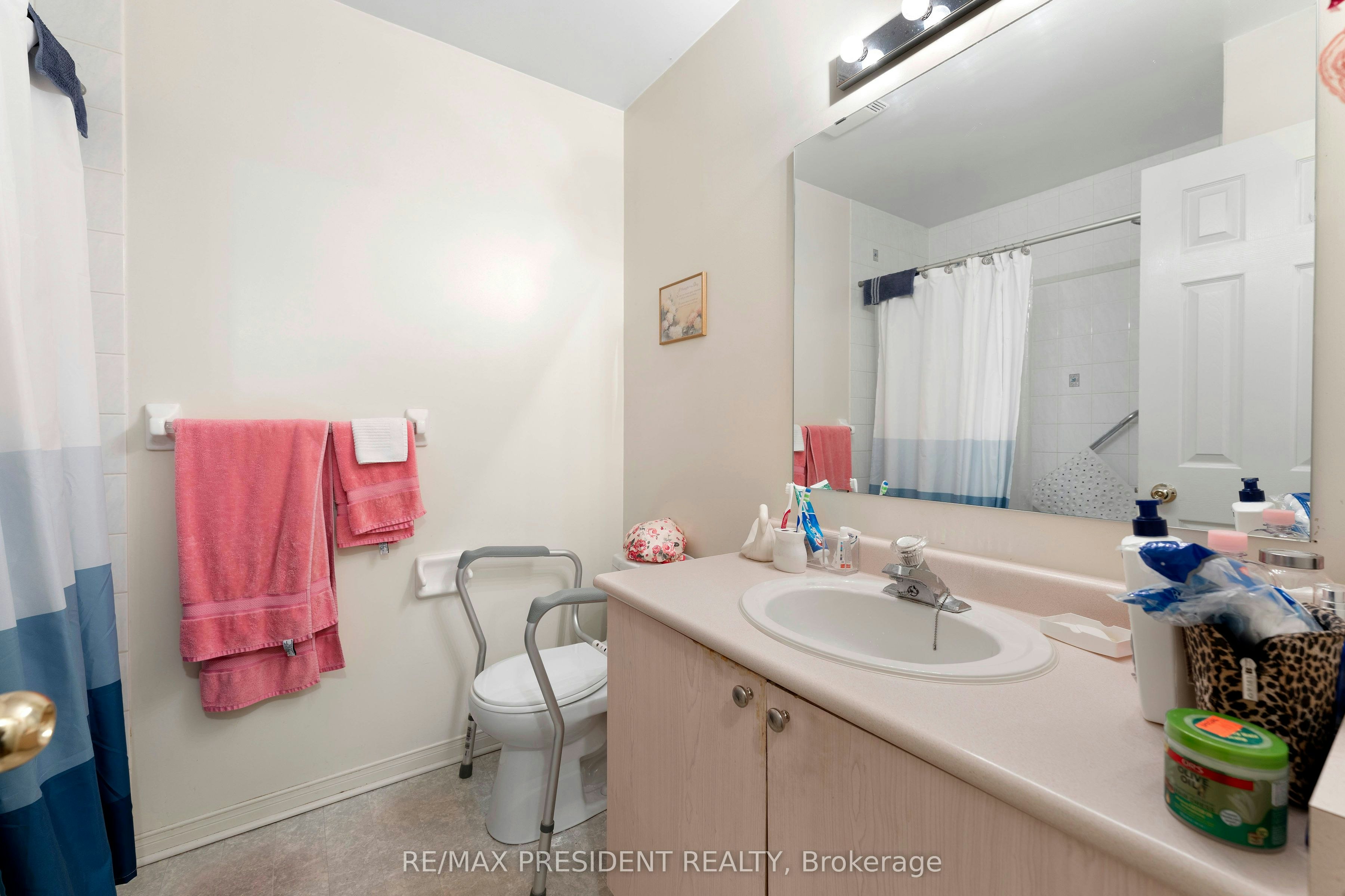 26 Mattari Court, Toronto, ON, M9W 7C6 - 16