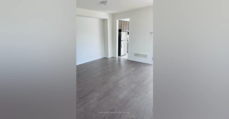 16 Hashmi Place, Brampton, ON, L6Y 6K1 - 4