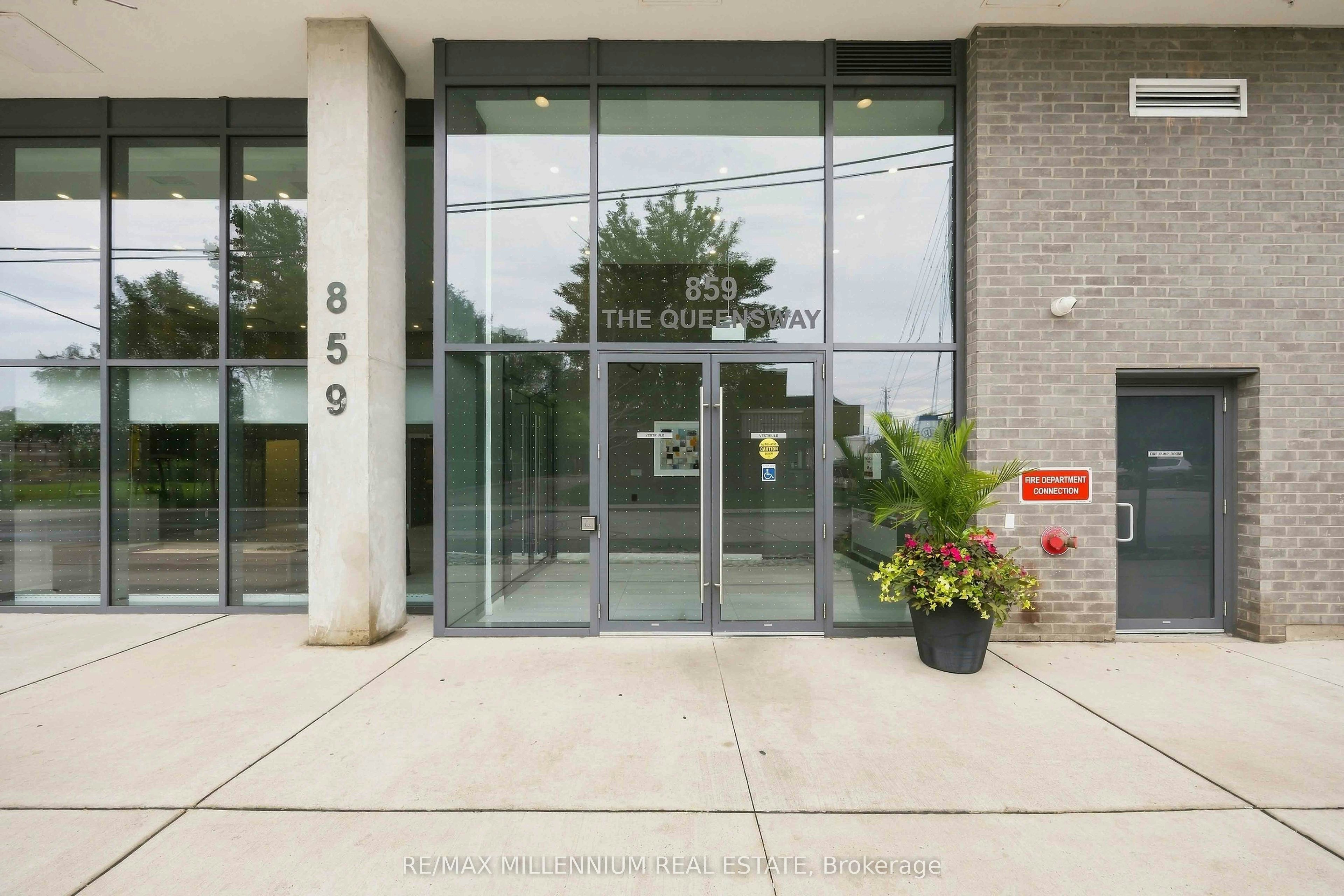 217-859 The Queensway N/A - 2