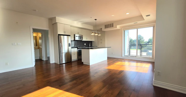 236-3170 Erin Mills Parkway, Mississauga, ON, L5L 0B6
