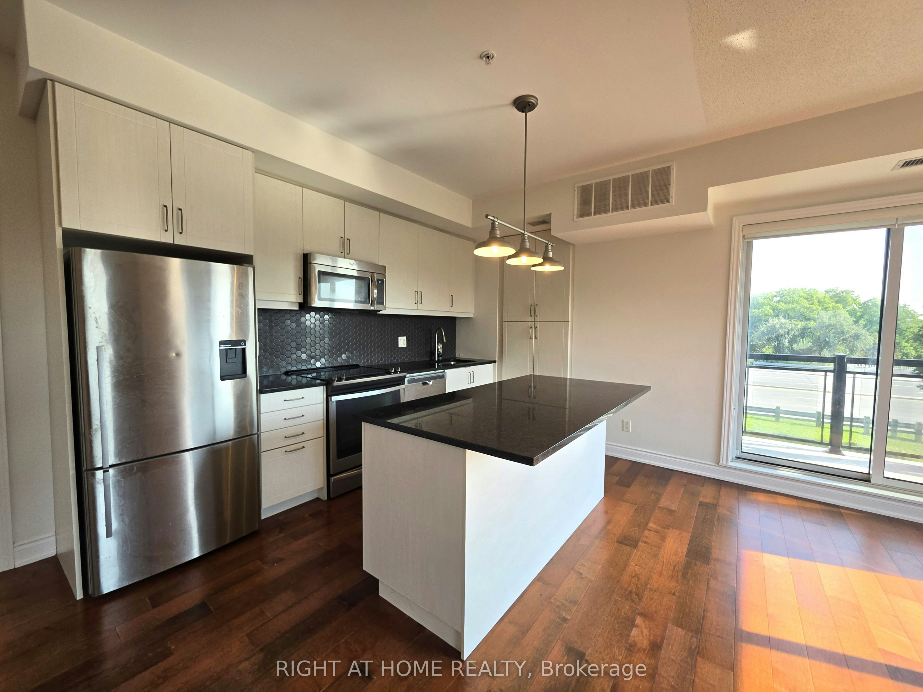236-3170 Erin Mills Parkway, Mississauga, ON, L5L 0B6 - 8