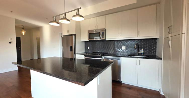 236-3170 Erin Mills Parkway, Mississauga, ON, L5L 0B6 - 9
