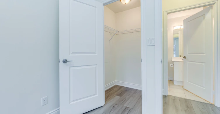 118-25 Earlington Avenue, Toronto, ON, M8X 3A3 - 16