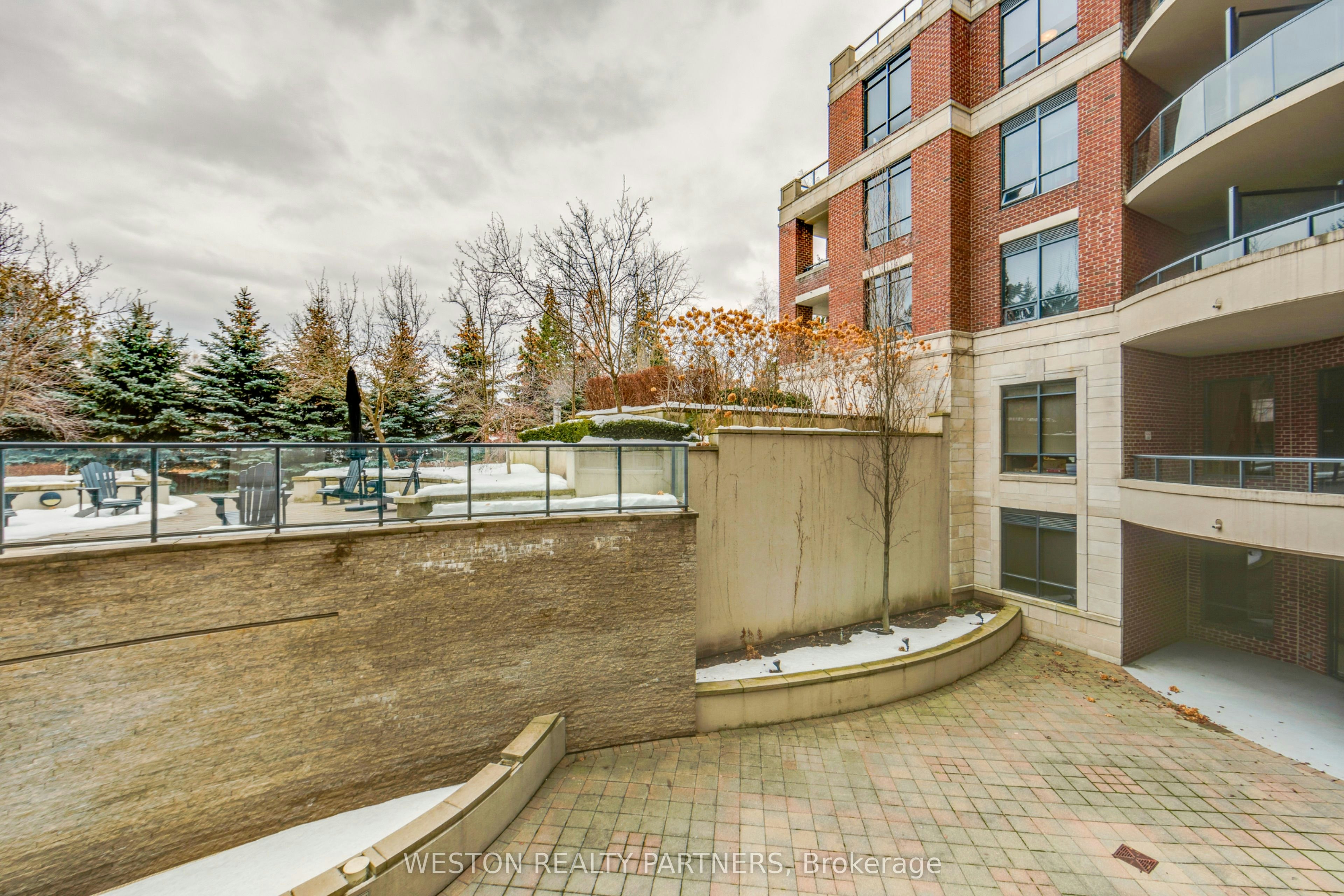 118-25 Earlington Avenue, Toronto, ON, M8X 3A3 - 24
