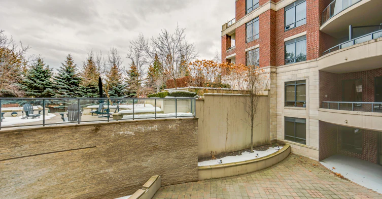 118-25 Earlington Avenue, Toronto, ON, M8X 3A3 - 24