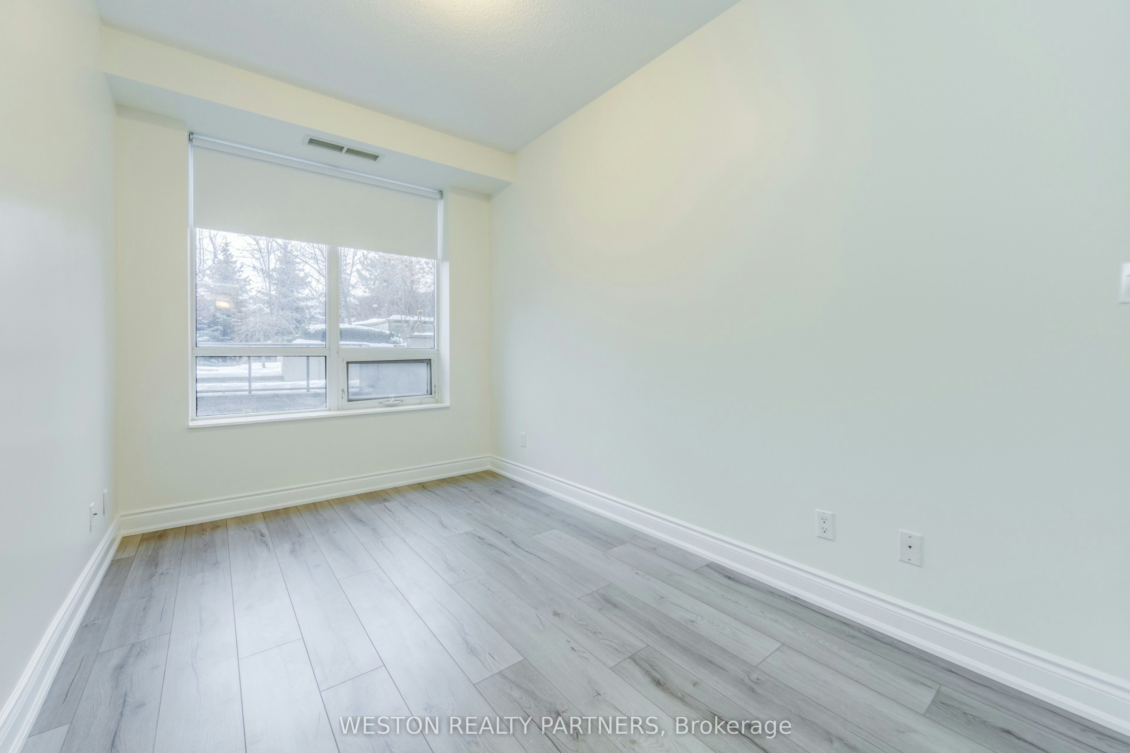 118-25 Earlington Avenue, Toronto, ON, M8X 3A3 - 13