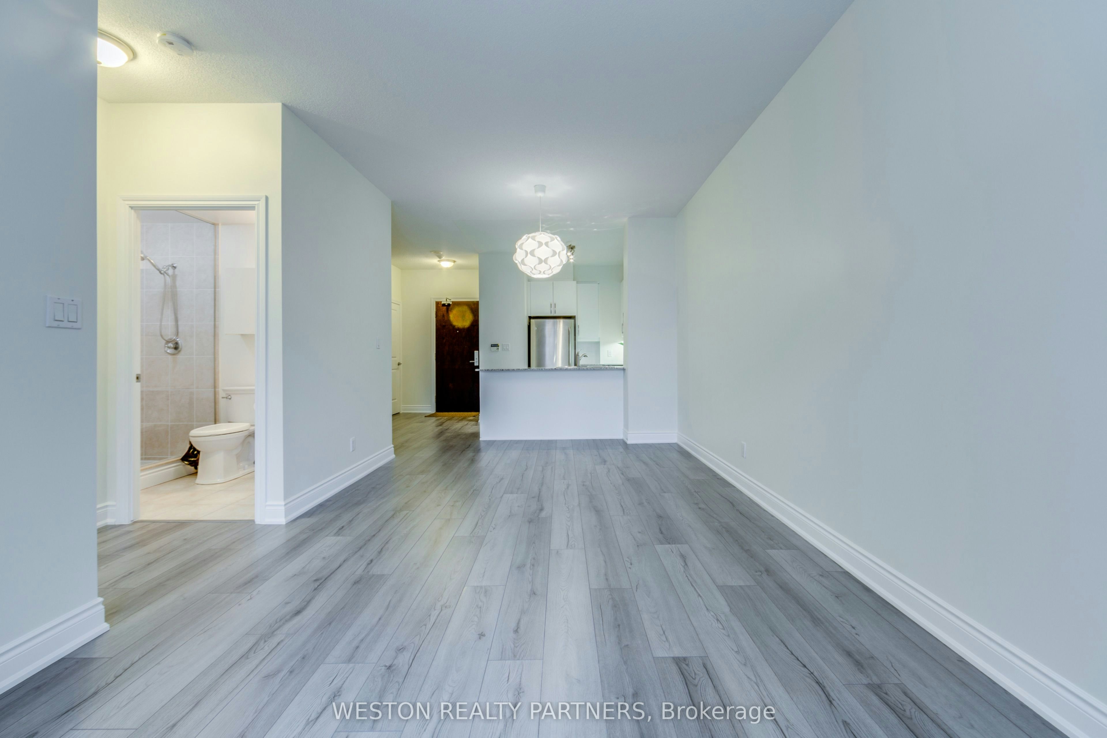 118-25 Earlington Avenue, Toronto, ON, M8X 3A3 - 10
