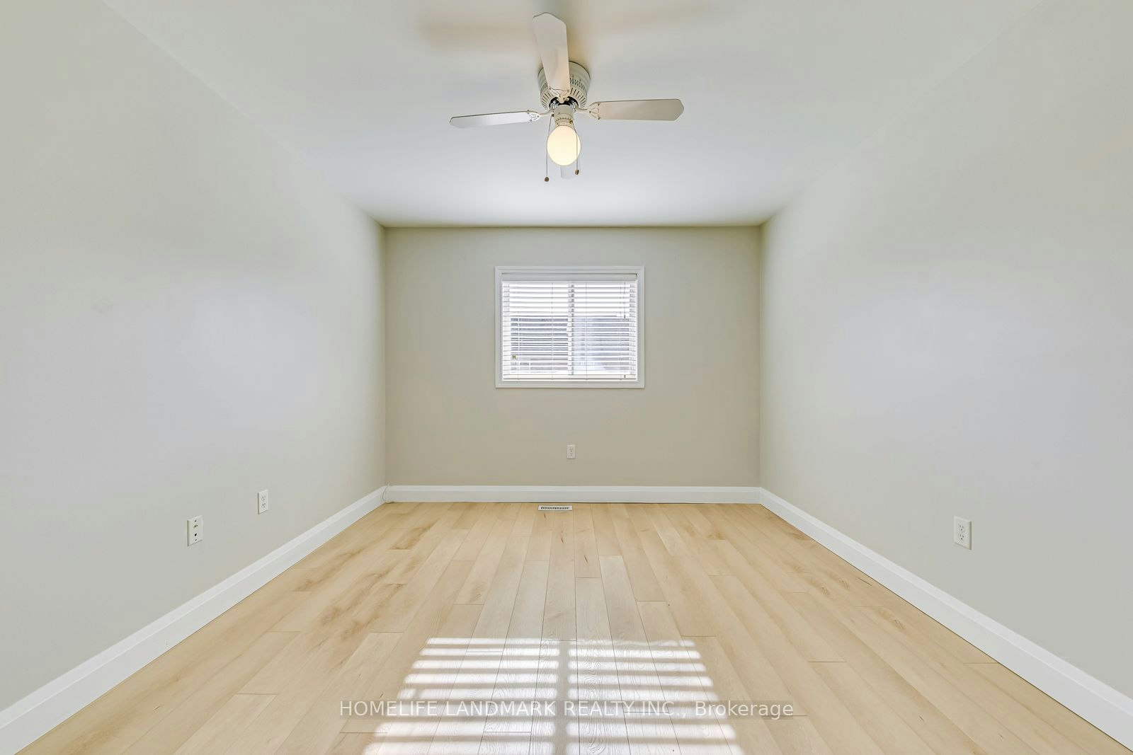 4432 Peter Drive, Burlington, ON, L7L 6S7 - 25