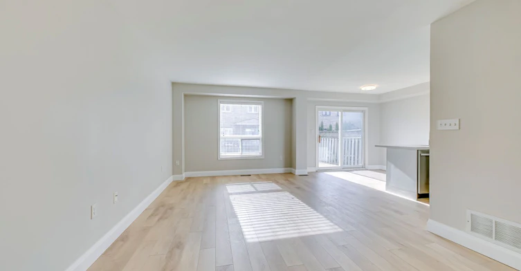 4432 Peter Drive, Burlington, ON, L7L 6S7 - 5