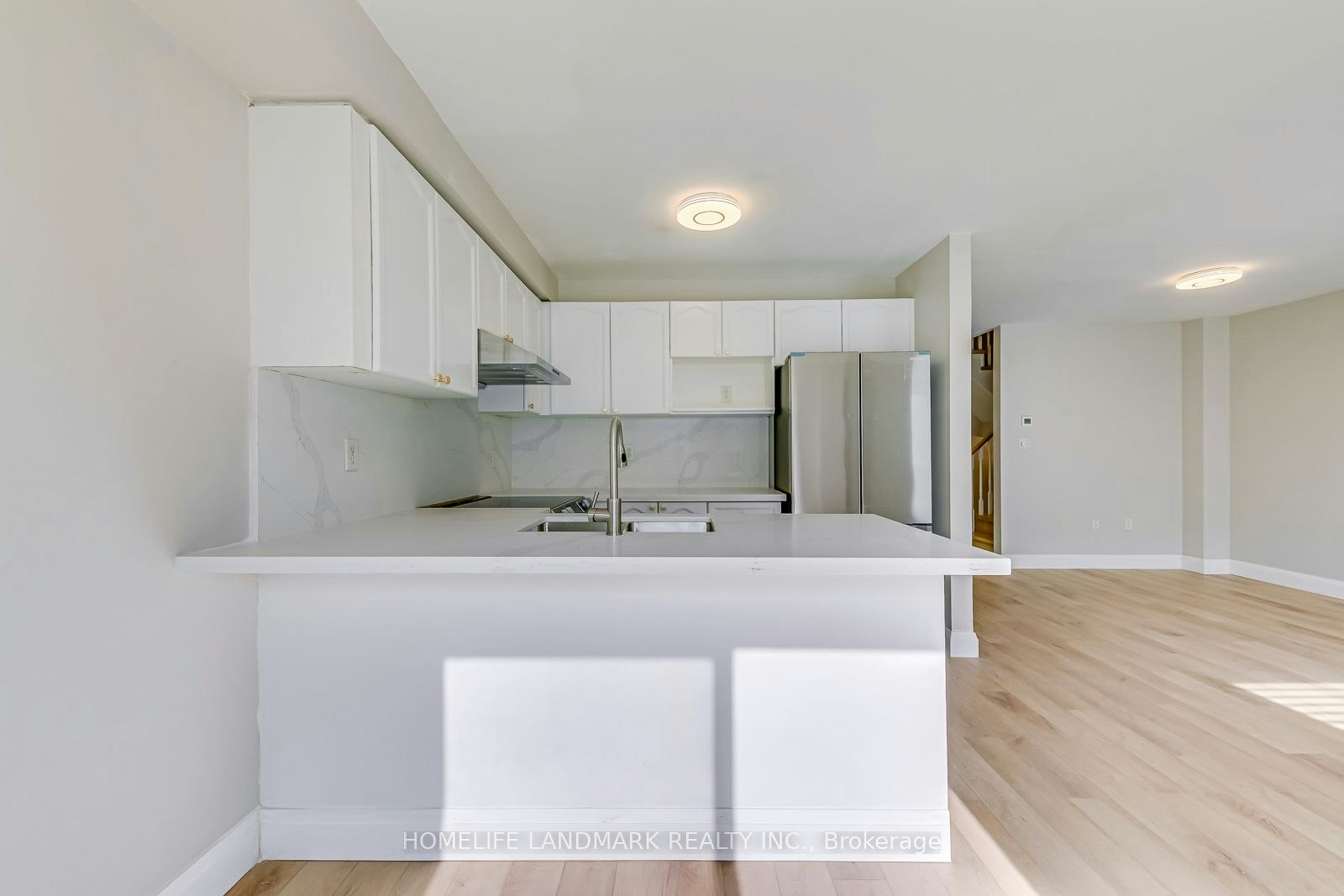 4432 Peter Drive, Burlington, ON, L7L 6S7 - 12