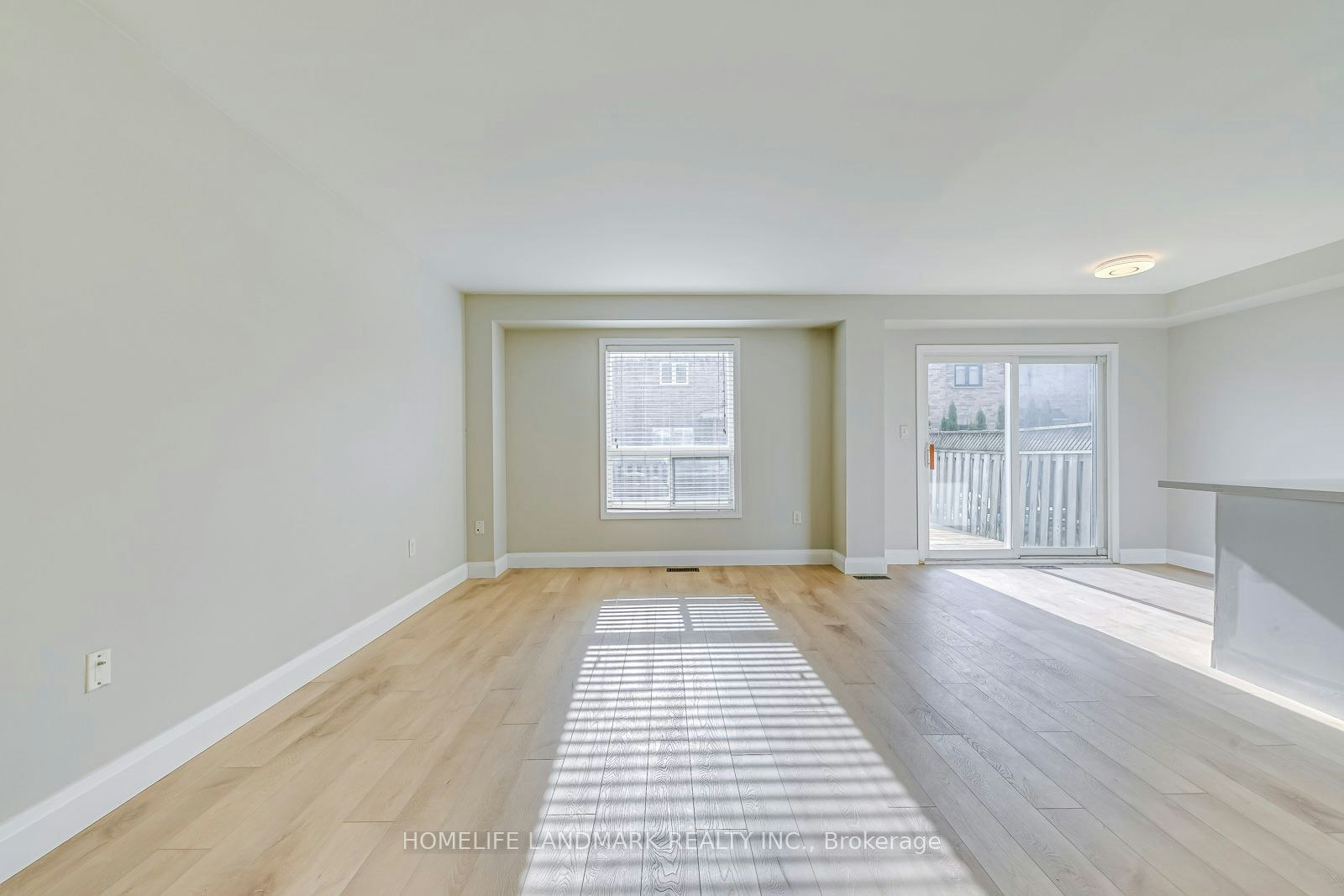 4432 Peter Drive, Burlington, ON, L7L 6S7 - 7