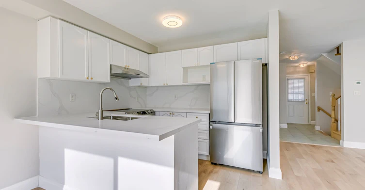 4432 Peter Drive, Burlington, ON, L7L 6S7 - 13