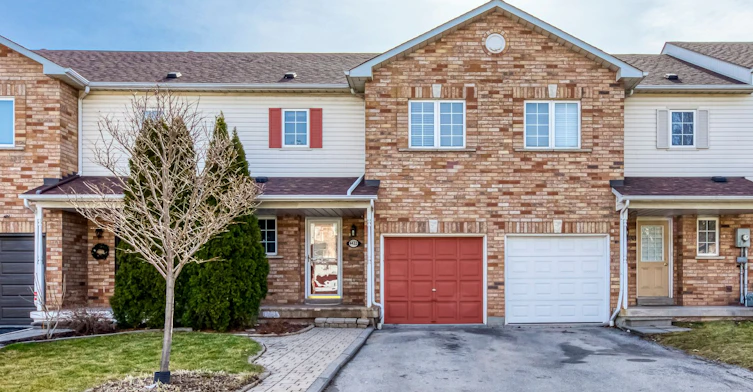 4432 Peter Drive, Burlington, ON, L7L 6S7