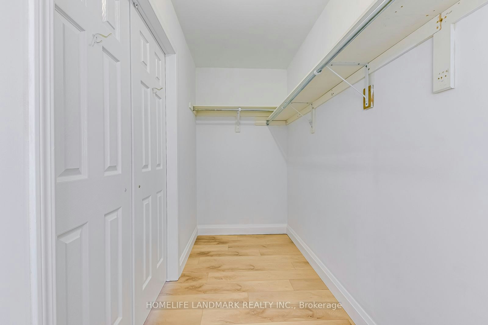 4432 Peter Drive, Burlington, ON, L7L 6S7 - 22