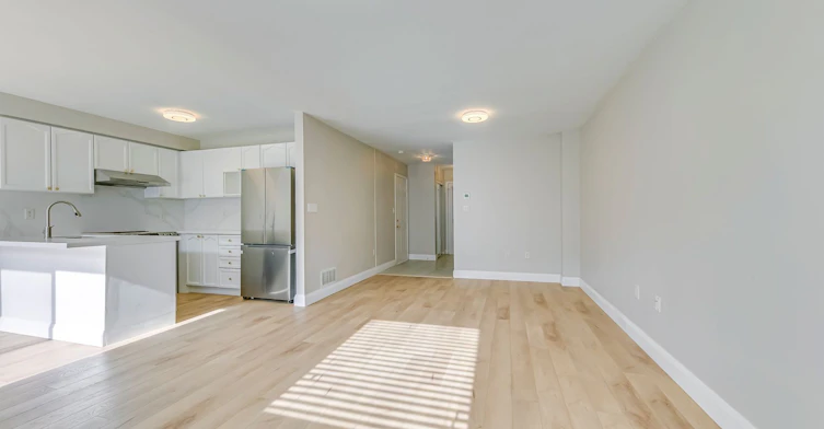 4432 Peter Drive, Burlington, ON, L7L 6S7 - 8