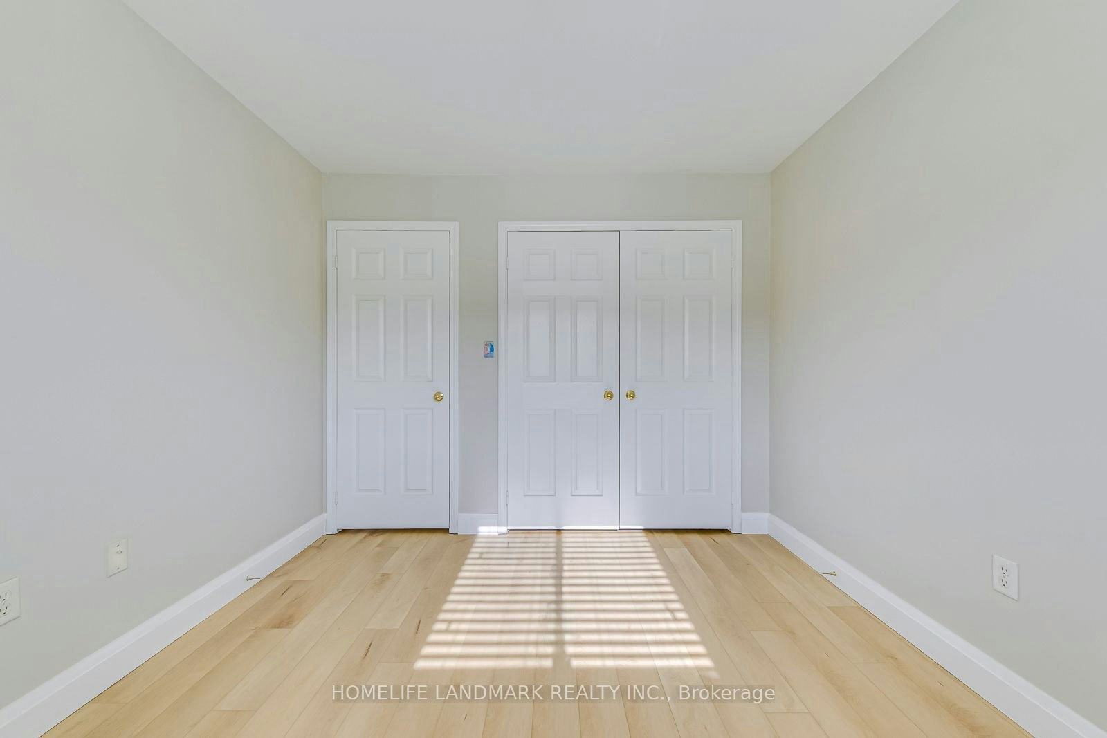 4432 Peter Drive, Burlington, ON, L7L 6S7 - 24