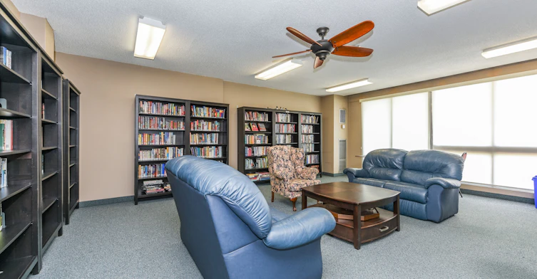 705-2055 Upper Middle Road, Burlington, ON, L7P 3P4 - 37