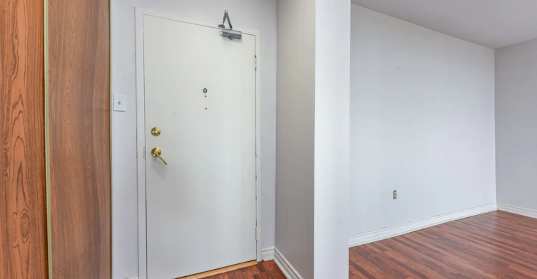 705-2055 Upper Middle Road, Burlington, ON, L7P 3P4 - 5