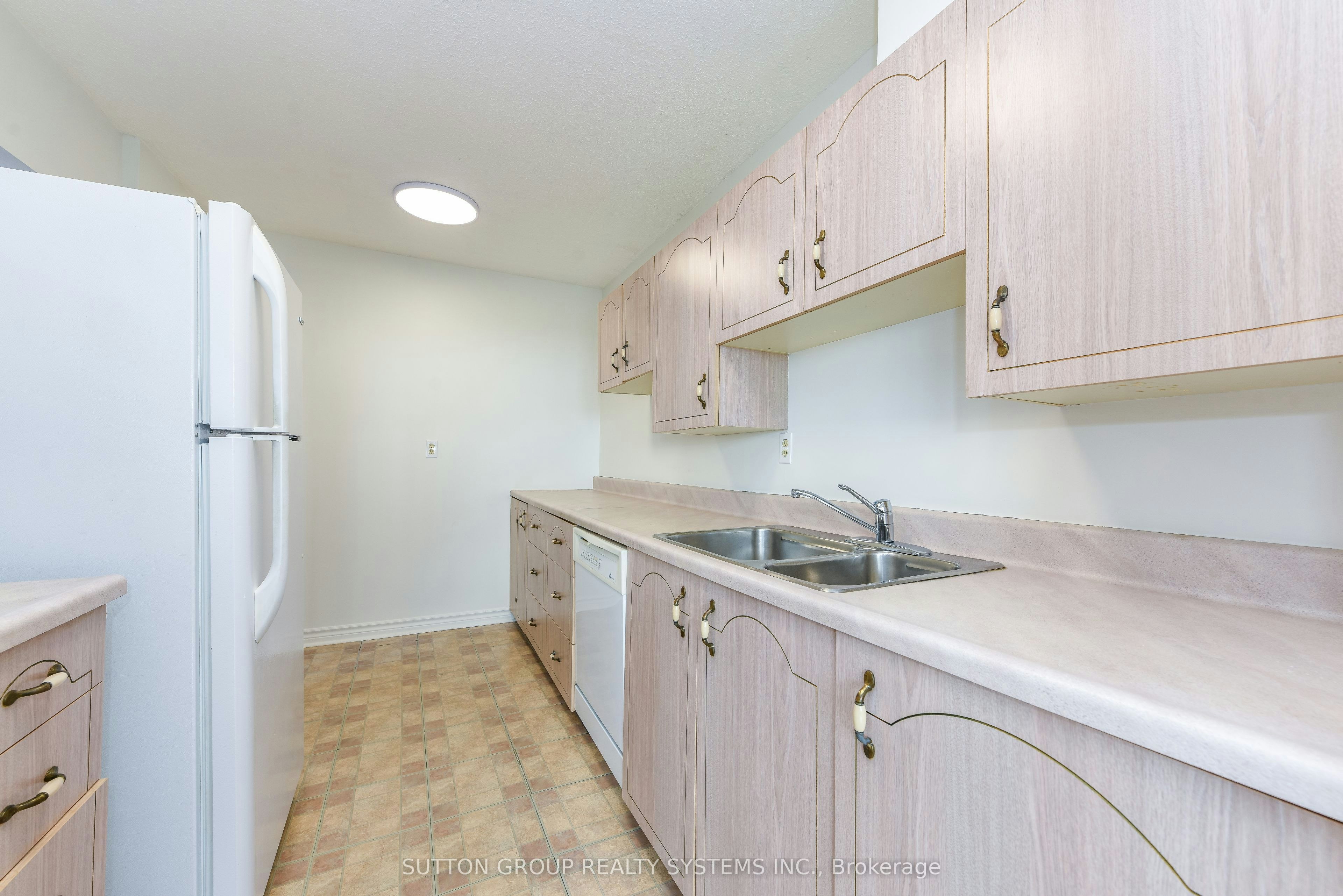 705-2055 Upper Middle Road, Burlington, ON, L7P 3P4 - 16